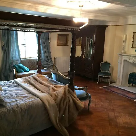 Chateau Du Haget Vieuzos